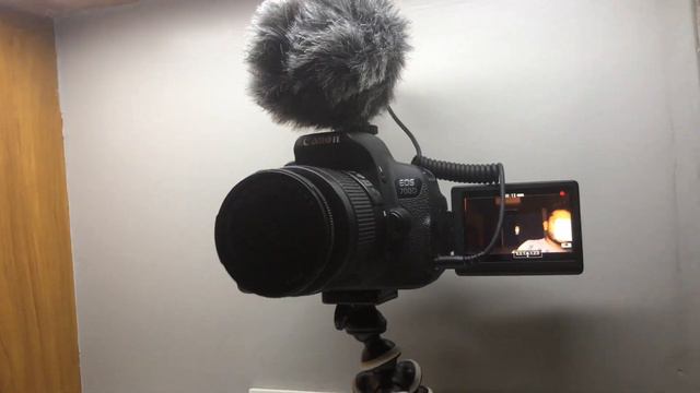 Best Mic for VLOGGING | Boya MM1 | Microphone for YouTubers vlogs смотреть онлайн