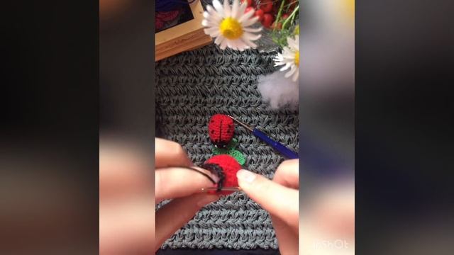 Божья коровка крючком. Вязание крючком. Вязание для начинающих. Игрушка крючком смотреть онлайн