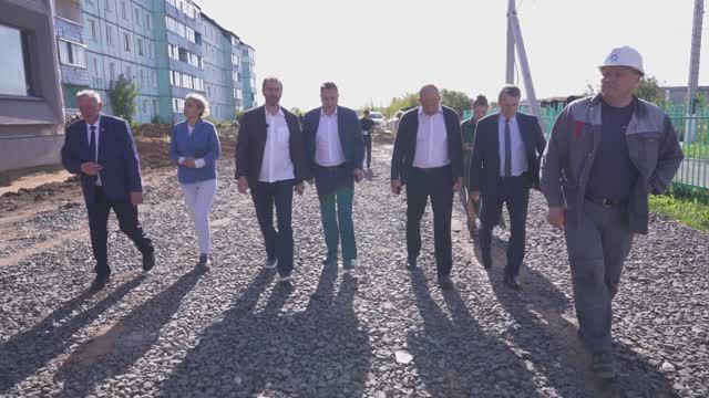 Александр Ведерников посетил в Тайшете образовательные учреждения смотреть онлайн