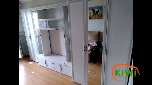 Мебель Киви. Отзыв, видео от заказчика. Гостиная Карина. Фабрика Лером. Цвет: Снежный ясень. смотреть онлайн