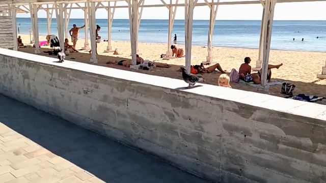 Евпатория 2023. Лазурная набережная в начале сентября. 09.09.2023г. смотреть онлайн