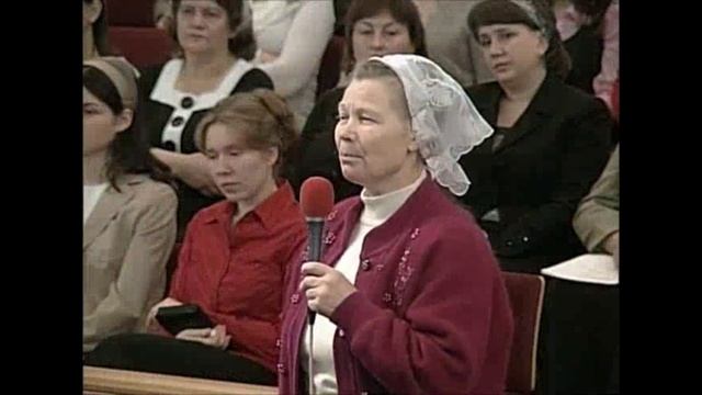 В слезах и горе утопает мир..- стих..