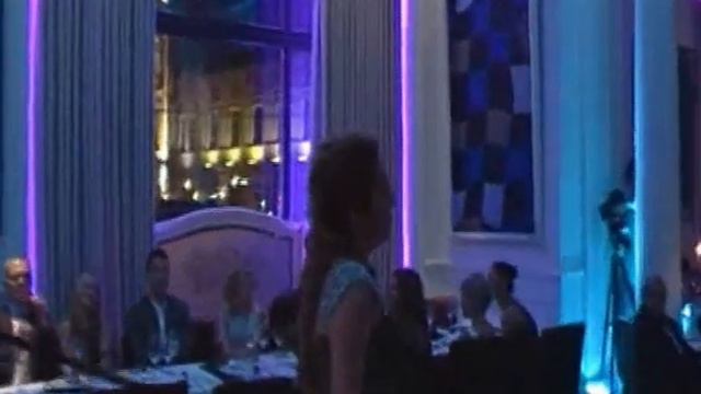 "ЛЕБЕДЬ". АЛЛА ХАРИТОНОВА ПЕРВАЯ СПРАВА. смотреть онлайн