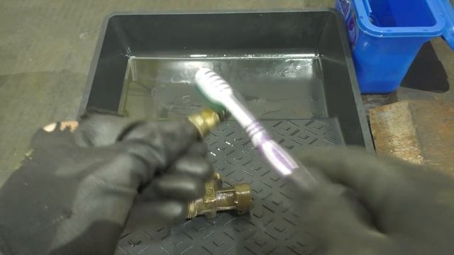 Пригодился баллон от огнетушителя смотреть онлайн