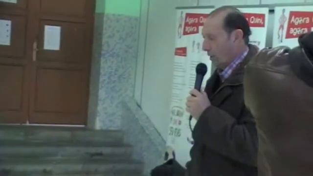 Visita de Enrique Castro "Quini" al Colegio Ramón de Campoamor de Gijón - 2012 смотреть онлайн