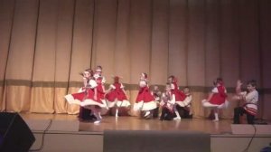 Веселый русский танец в детском саду - Ой как ты мне нравишься. Парный танец на выпускной и 8 марта