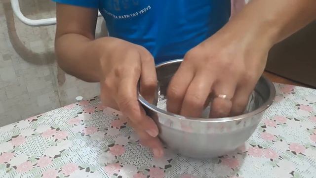 Мастырка на Карася одна, а запаха два. Самоделки для рыбалки. Прикормка для рыбы своими руками. смотреть онлайн