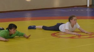 Вольная борьба. Упражнение в партере. Защита от наката. Смирнова Н.В.