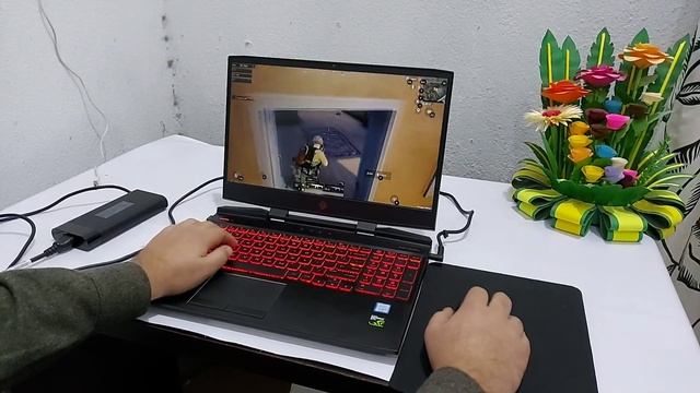 HP OMEN 15 (2018) Pubg Mobile Gameplay Test ! смотреть онлайн