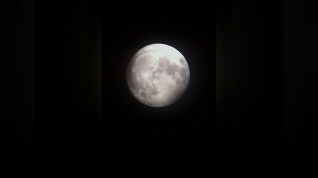 The Moon, Saturn and Jupiter though my telescope смотреть онлайн