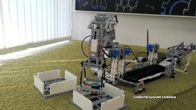 В День чтения в библиотеках Ревды изучали роботов и играли в викторину смотреть онлайн