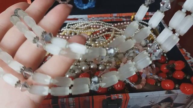 Мои бусы из сатинового стекла. смотреть онлайн