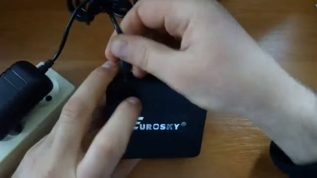 Обзор приставки Т2 Eurosky ES-12. Найти каналы на приставке Eurosky ES-12 смотреть онлайн