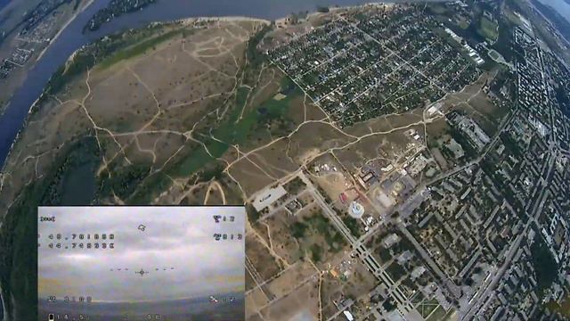 Покорение высоты на гоночном квадрокоптере Diving смотреть онлайн