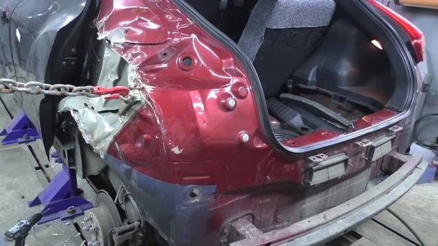 Ремонт Ниссан Жук после встречи с Фурой смотреть онлайн