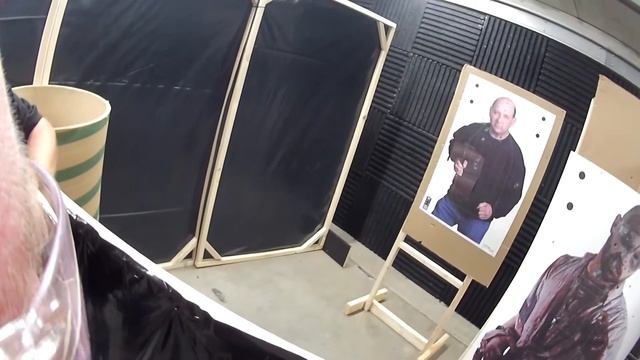 Indoor Shoot House at Top Guns смотреть онлайн