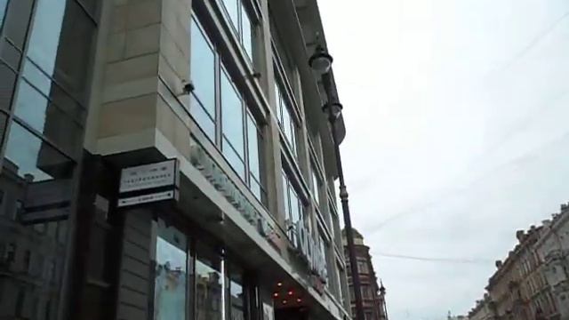 27-10-17, в Санкт-Петербурге, прогулка по ул.Марата смотреть онлайн