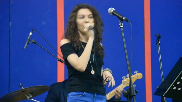 Something's Got a Hold on Me - Christina Aguilera Cover @MMS смотреть онлайн