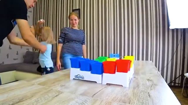 ЗАЧЕМ МИЛАНА Поспорила с ПАПОЙ! Мама ПРИДУМАЛА Как Это ОСТАНОВИТЬ! Новый ЧЕЛЛЕНДЖ от Family Box1