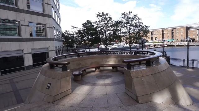 Canary Wharf .Cabot Square .Isle Of Dog /Деловой район в Лондоне.Канэри Уорф.Что посетить в Лондоне