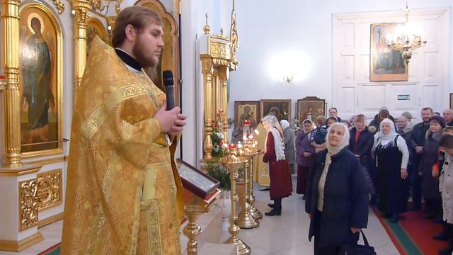 Иерей Евгений Сизиков - проповедь в день памяти мч. Платона смотреть онлайн