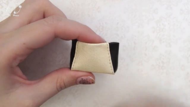 ?Как сшить реалистичную СУМКУ для куклы!?✨Простая и элегантная сумочка для кукол формата 1:6!✨DIY смотреть онлайн