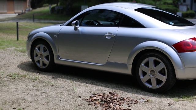 Audi TT 1.8T-Quattro смотреть онлайн