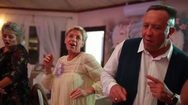 ЛУЧШИЕ ТАНЦЫ НА СВАДЬБЕ СМОТРЕТЬ смотреть онлайн