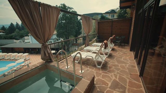 Korona Pool E смотреть онлайн