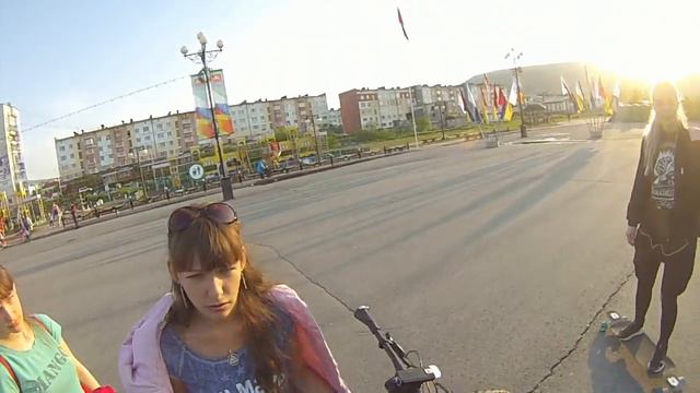 Магадан. Аня, Оля, Лиля. мегамаг. 26 июня 2019 г. смотреть онлайн