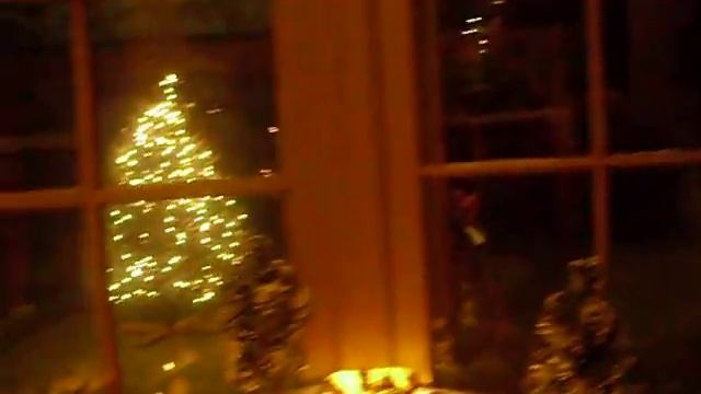 Traditional old house Christmas in the USA/ Традиционный старый рождественский дом в США смотреть онлайн
