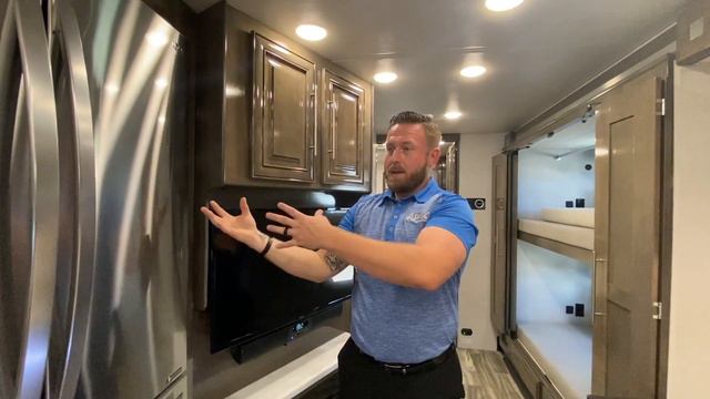 2021 FOREST RIVER GEORGETOWN GTA36K7 смотреть онлайн