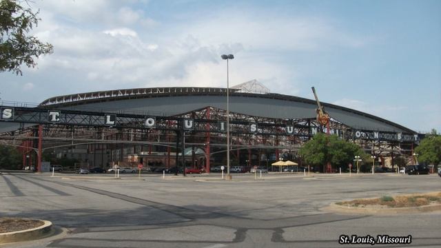 WHO AM I? a 21 question "Who is it" trivia quiz {ROAD TRIpVIA- ep:729] смотреть онлайн