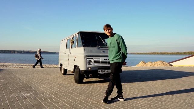 Бро, это Zuk pro или автобус мороженщика \ Глубокий кастом из автобуса! смотреть онлайн