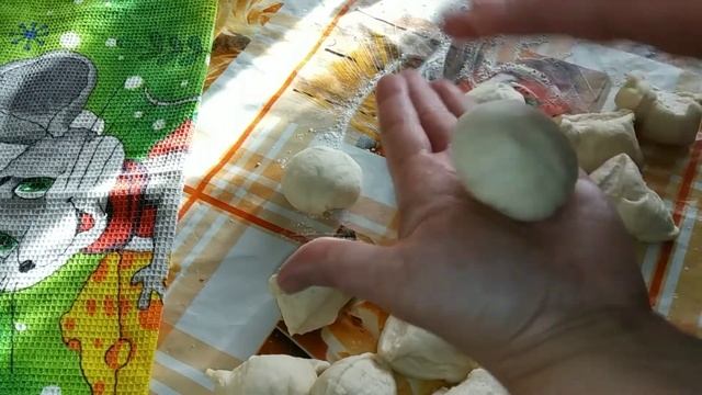 Любимое блюдо у всех детей! Сосиски в тесте! смотреть онлайн
