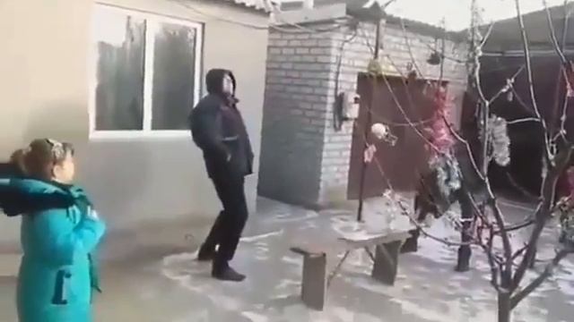 САМЫЙ ЛУЧШИЙ САЛЮТ КОТОРЫЙ МЫ ЗАСЛУЖИЛИ! смотреть онлайн