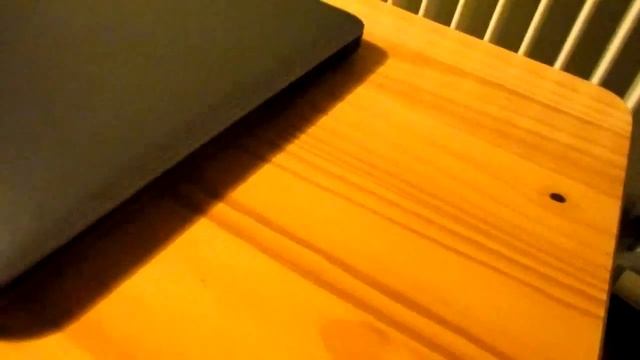 Dell Inspiron 7548 15" 7000 serie - Notebook unboxing and first boot Windows 8 Pro смотреть онлайн