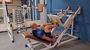 КРУГОВАЯ ЖИРОСЖИГАЮЩАЯ ТРЕНИРОВКА В ТРЕНАЖЕРНОМ ЗАЛЕ