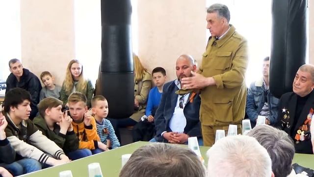 2018.05.09 - Школа Бокса - Ветераны - Абдул Азиз Мераджуддин смотреть онлайн