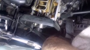 Замена маслосъёмных колпачков Лада Гранта без снятия гбц