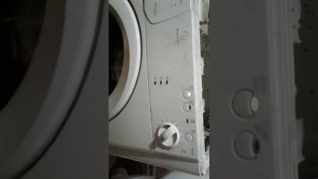 Стиральная машина при отжиме отключается и показывает ошибку F8 смотреть онлайн
