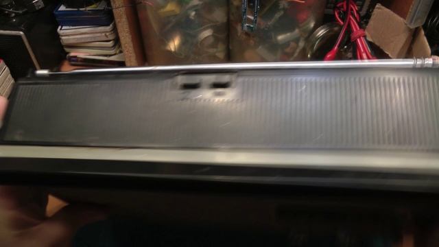 Вторая жизнь ОКЕАН 222 (чистка, ремонт и мод FM)_0001 смотреть онлайн