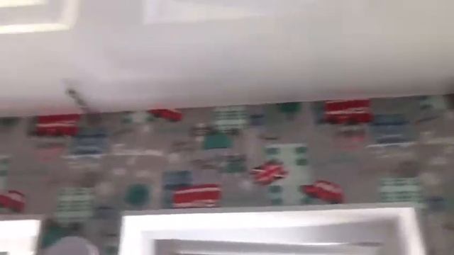 Глянцевый натяжной потолок смотреть онлайн