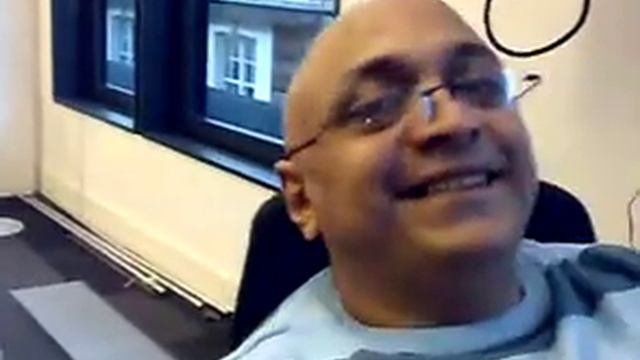 Waleed Badran Sad смотреть онлайн