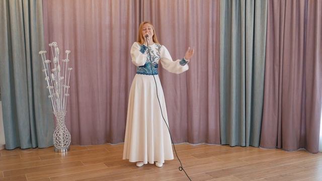 Арина Болотникова, 16 лет, патриотическая песня, "Купола России" смотреть онлайн