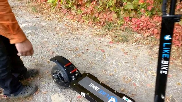 LiKE.BiKE  Solo Bleck  электросамокат