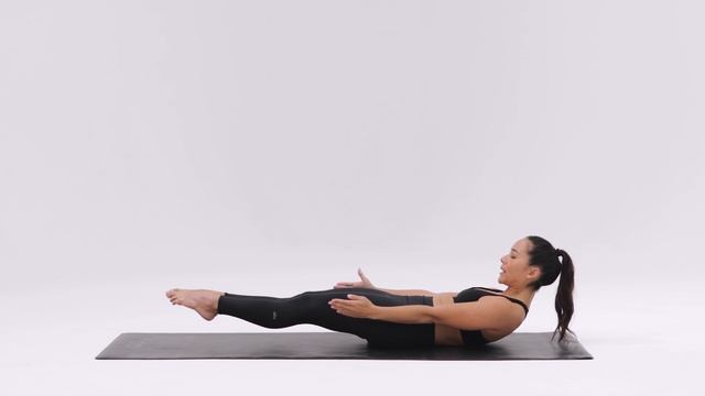 How to do Half Boat Pose | Ardha Navasana Tutorial with Briohny Smyth смотреть онлайн