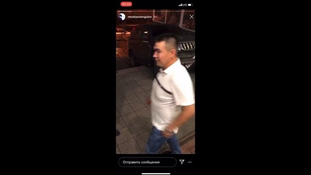 Лестница не преграда для внедорожника на пути в клуб смотреть онлайн