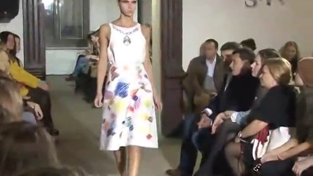 Moscow Life. Показ Вики Газинской. смотреть онлайн