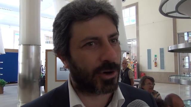 Fico: “Il Pd si allea con Verdini anche a Napoli pur di tenere le poltrone” смотреть онлайн